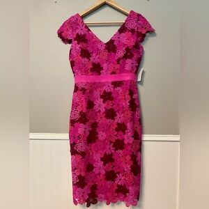 Alexia Admor NWOT Fuschia dress with detail